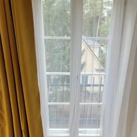 1930s Historic Near Centre Apartment *