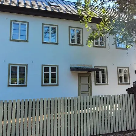 1930s Historic Near Centre Apartment Reval