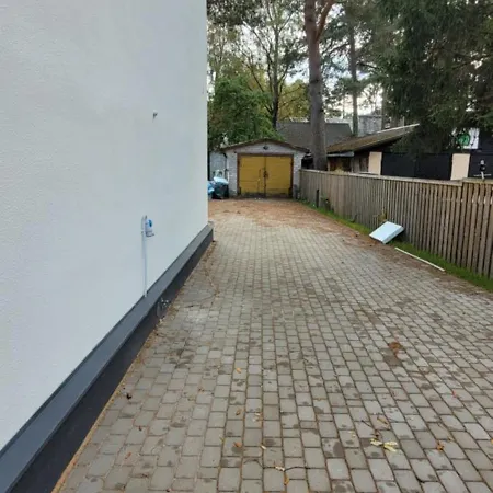 1930s Historic Near Centre Apartment